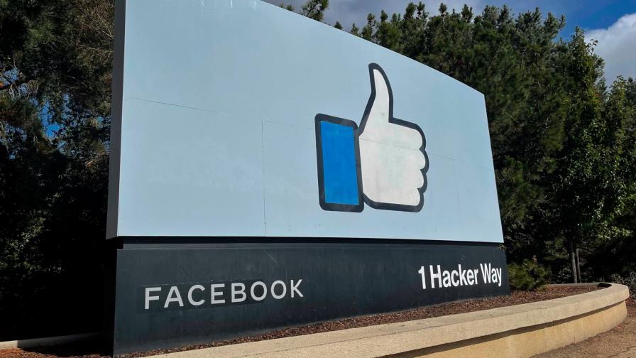 Facebook bloquea los perfiles de las empresas ligadas al Ejército en Birmania