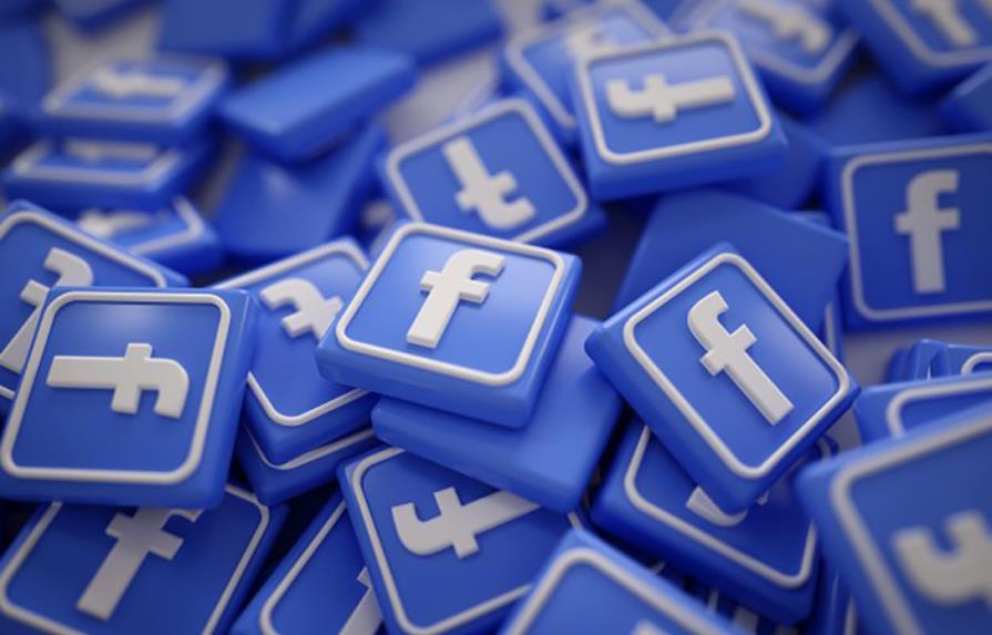 Facebook intenta dejar     atrás las controversias para enfocarse en el crecimiento