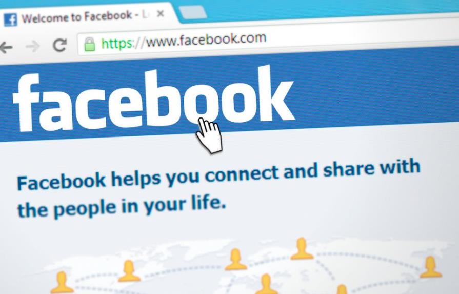 Facebook alerta de un fallo que activa la cámara del iPhone sin permiso