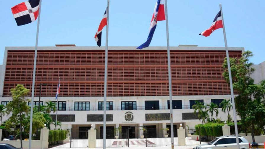 Cámara de Diputados envía a comisión dos proyectos de ley sobre el agua Cámara de Diputados envía a comisión dos proyectos de ley sobre el agua