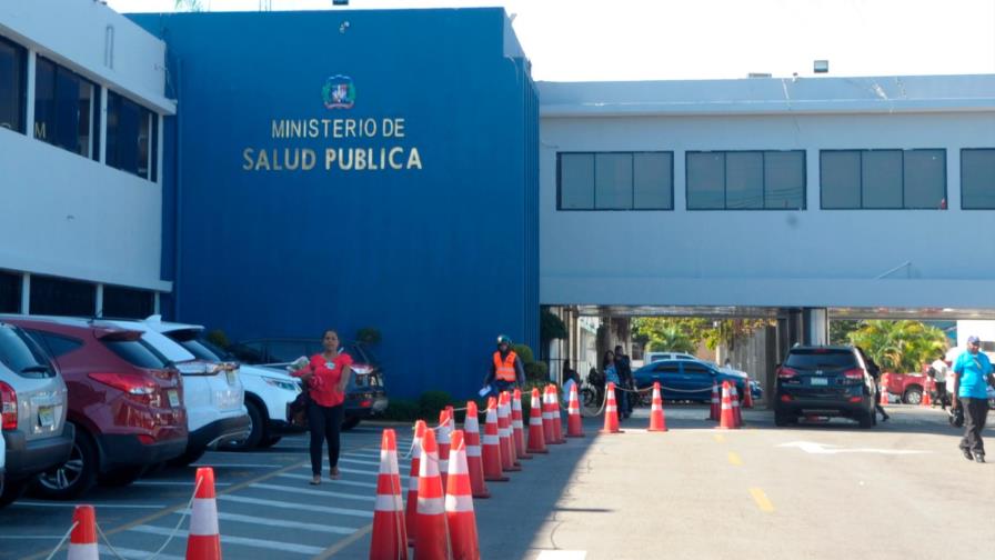 Salud Pública reitera a jóvenes deben cumplir protocolos para evitar COVID-19