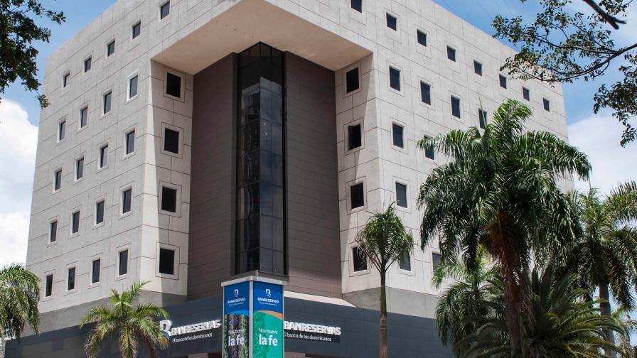Banreservas lanza “Bancarizar es Patria”