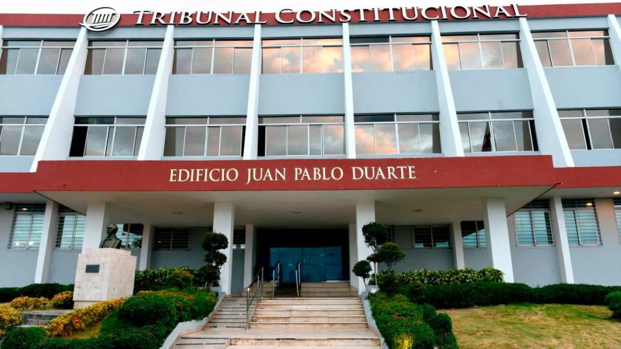 Tribunal Constitucional deja en estado de fallo tres expedientes