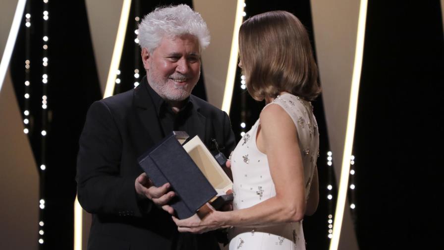 Almodóvar abrirá Festival de Venecia con “Madres paralelas”