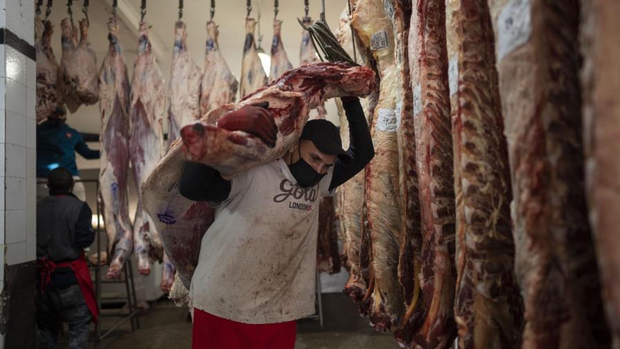 Argentina: se amplía paro de comercialización de carne