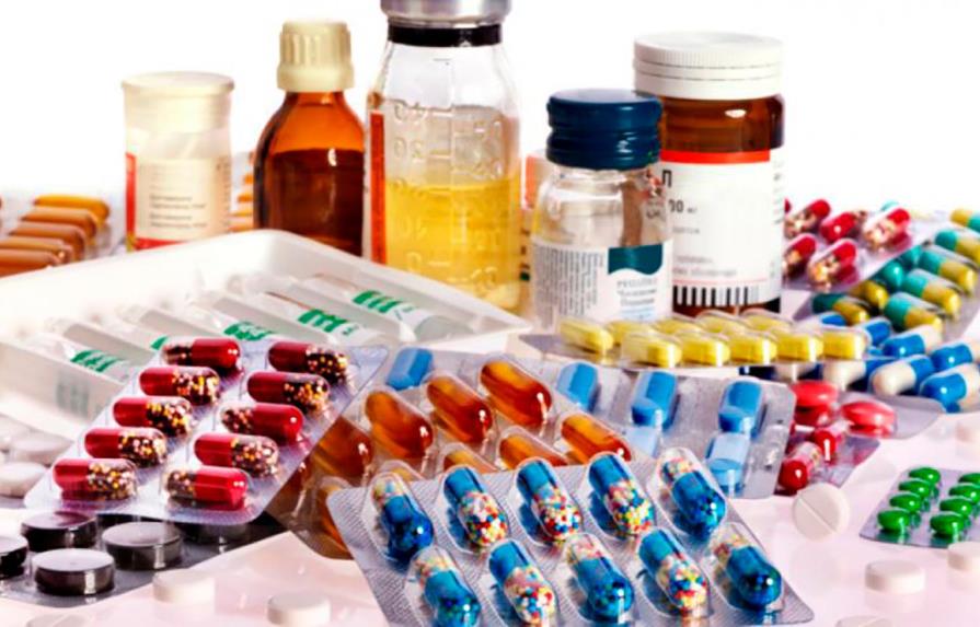 Farmacéuticos denuncian venta ilegal de medicamentos