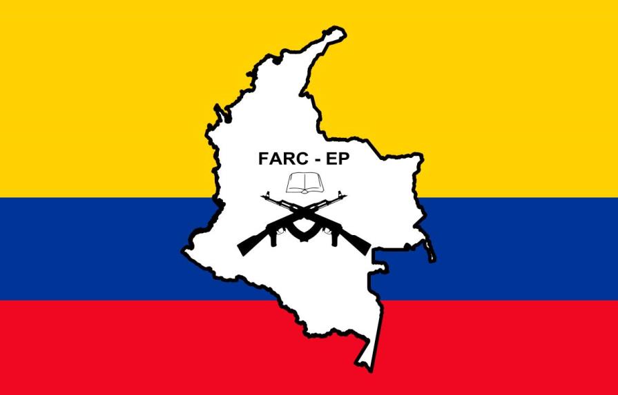 La FARC denuncia que hombres armados buscan casa por casa a desmovilizados