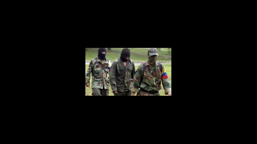 Diez rebeldes disidentes de las FARC mueren en bombardeo militar en Colombia Diez rebeldes disidentes de las FARC mueren en bombardeo militar en Colombia