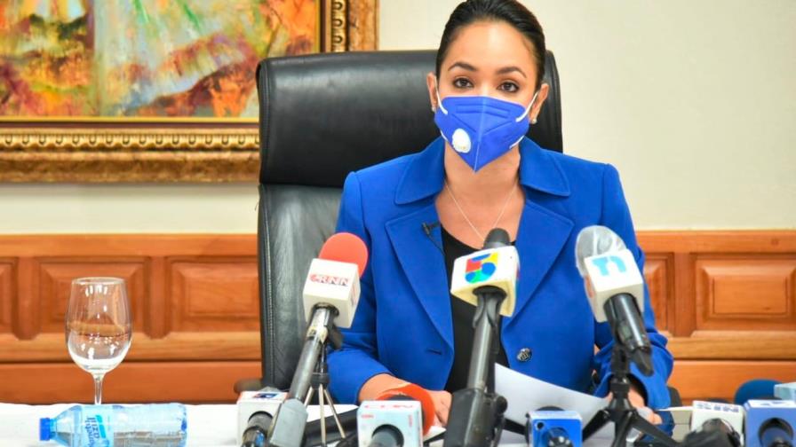 Faride Raful responde a la acusación que le hace Alfredo Pacheco