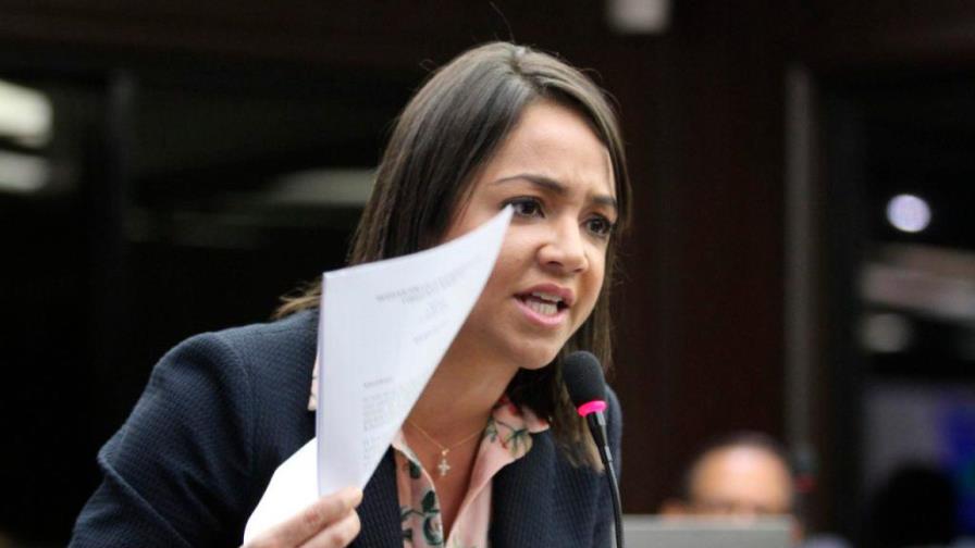 Faride confirma que retomará el proyecto para eliminar 58 dependencias “duplicadas” del Estado