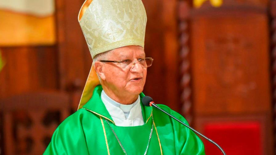Obispo SFM afirma COVID-19 permitió la unidad familiar Obispo SFM afirma COVID-19 permitió la unidad familiar