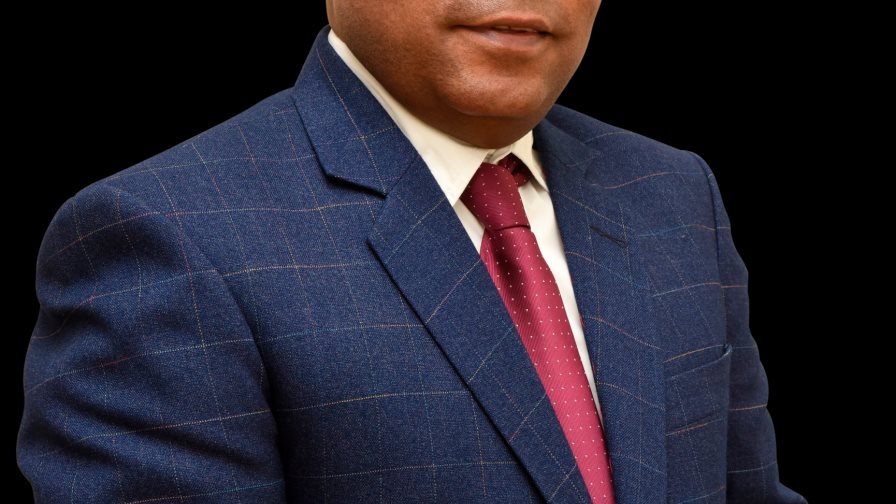 Fausto Polanco favorece se divida la categoría cantante solista en los Soberano