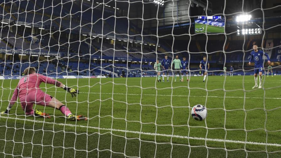Chelsea sigue 4to en la Premier tras vencer 2-0 a Everton