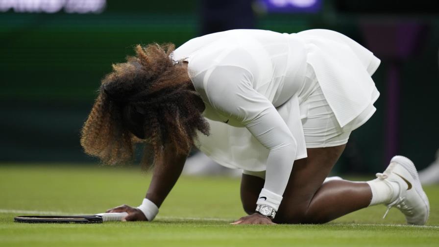 Serena Williams se despide de Wimbledon por lesión