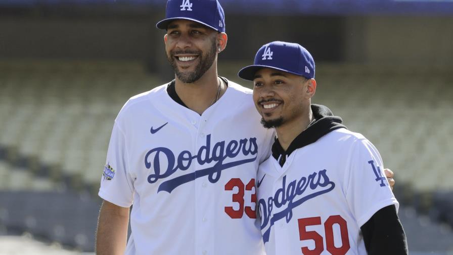 Los Dodgers presentan a Betts y Price antes de viajar a Arizona Los Dodgers presentan a Betts y Price antes de viajar a Arizona