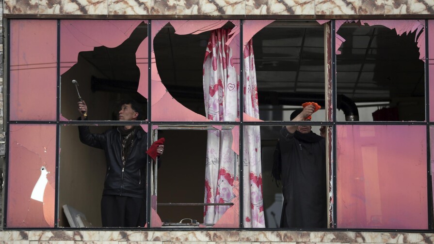 EEUU firmará un acuerdo de paz con los talibanes afganos