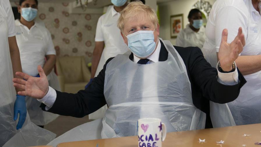 Boris Johnson anuncia plan para dar más atención a ancianos Boris Johnson anuncia plan para dar más atención a ancianos