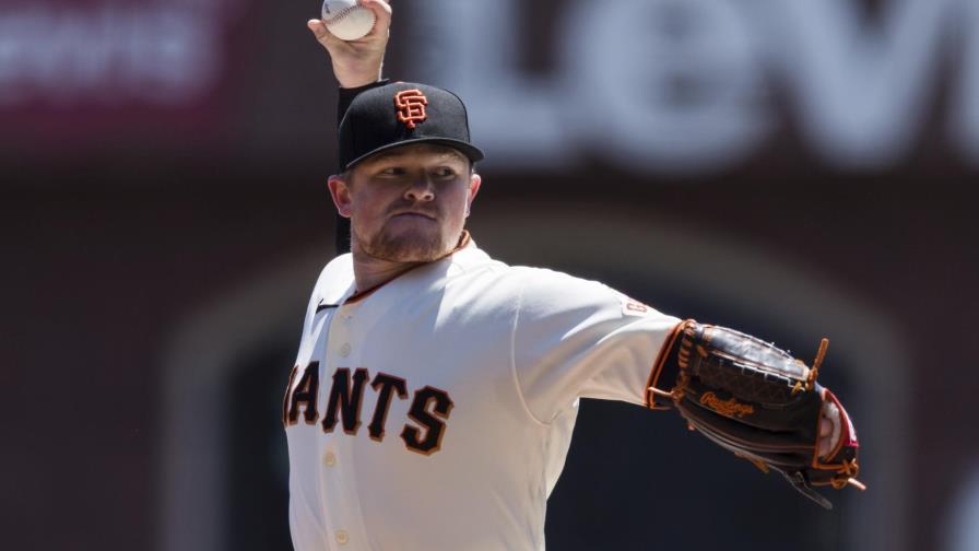 Webb abanica a 10; Gigantes vencen a Rangers