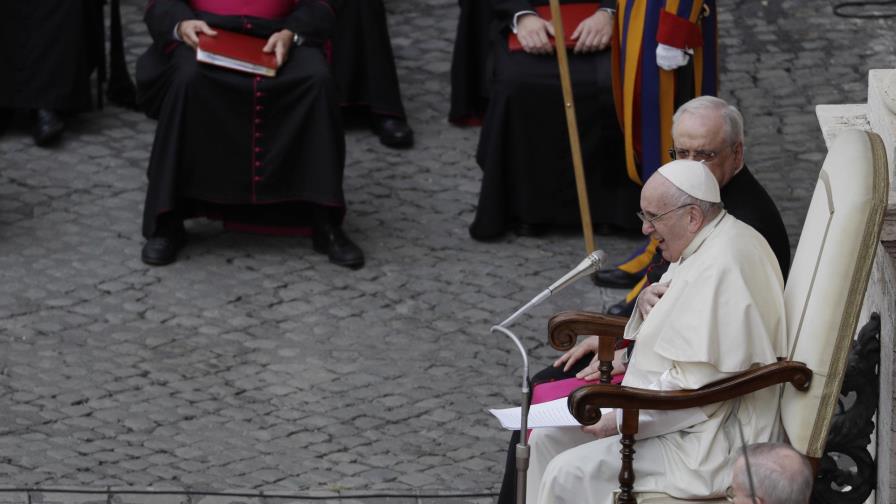 Vaticano revela sus datos financieros en medio de escándalo