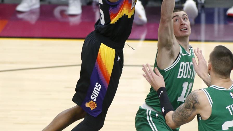 Suns resisten y vencen por 100-91 a los Celtics
