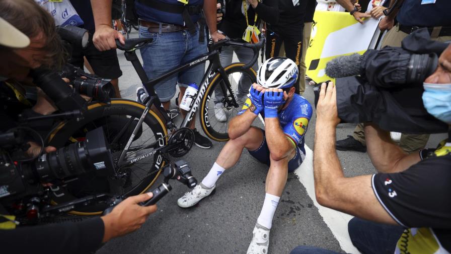 Cavendish atrapa su 31ra victoria de etapa en el Tour Cavendish atrapa su 31ra victoria de etapa en el Tour
