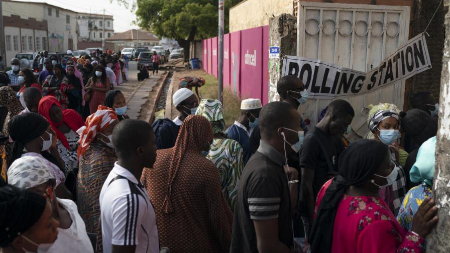 Gambia: Votación presidencial no incluye por 1a vez a Jammeh