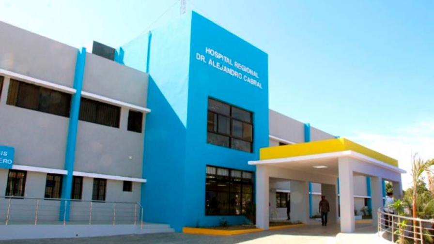 Director del INVI reafirma su compromiso con la reconstrucción y conclusión de más de 30 proyectos hospitalarios