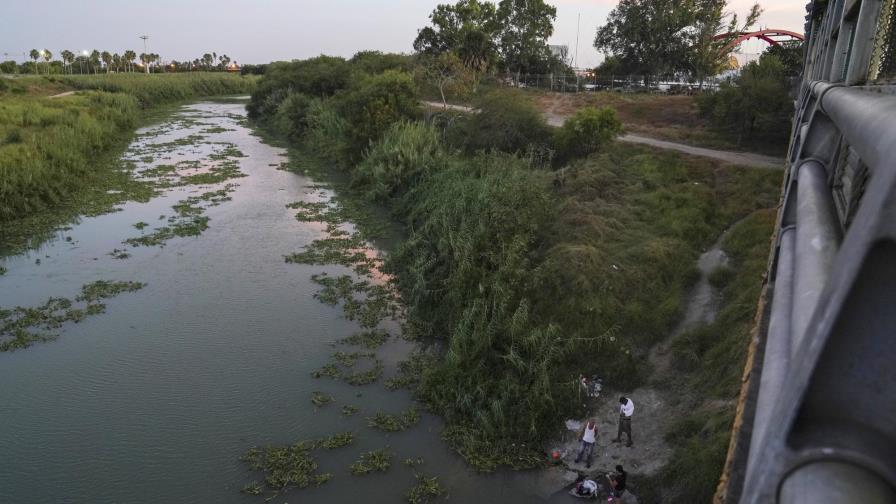 Migrante guatemalteco se ahoga en el río Bravo