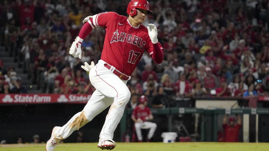 Ohtani pega 2 triples, Angelinos ganan 14-1 a Marineros