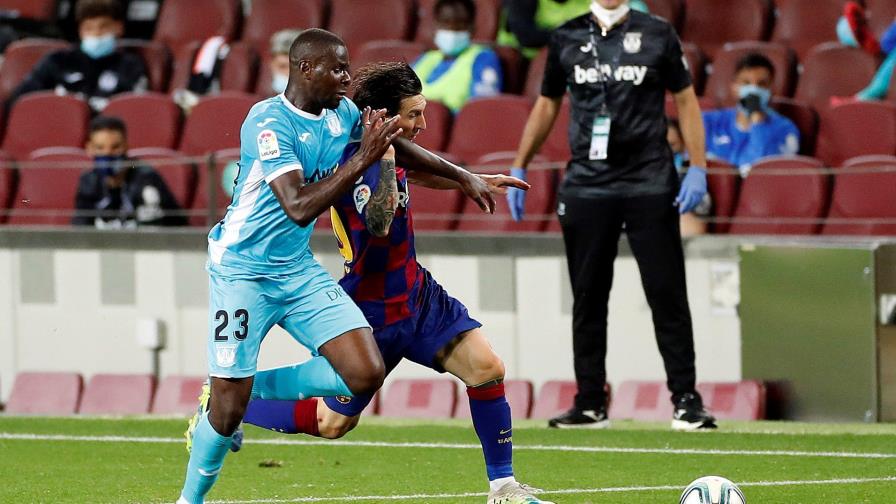 Ansu lo despierta y Messi remata un mal partido del Barça