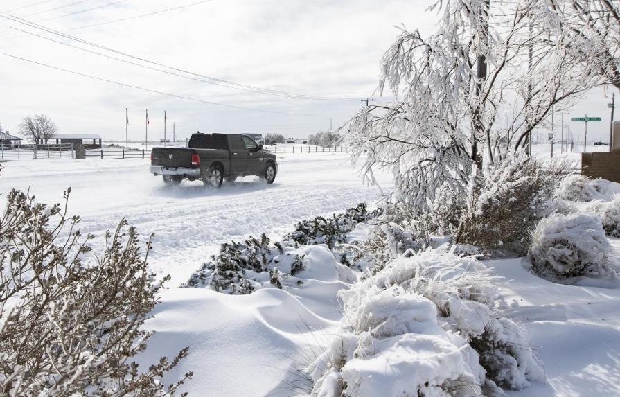 EEUU: Al menos 16 muertos por apagones y bajas temperaturas