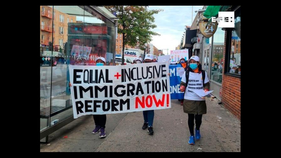 Indocumentados marchan por Nueva York pidiendo una reforma migratoria y respeto