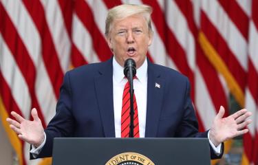 Corte Suprema de EEUU debate el secretismo de Trump sobre sus ...