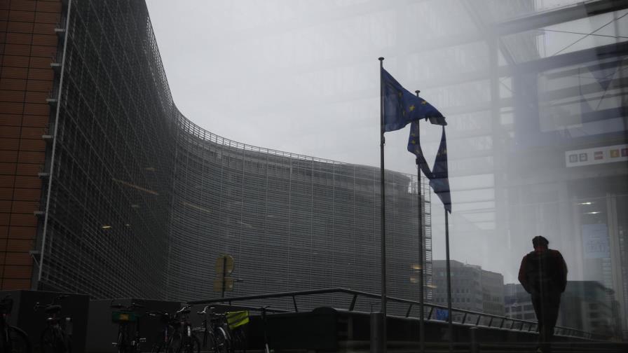 Londres y Bruselas ven peligrar sus negociaciones Londres y Bruselas ven peligrar sus negociaciones