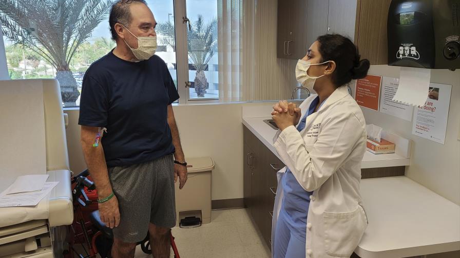 Trasplantan dos pulmones a paciente con COVID-19 en EEUU