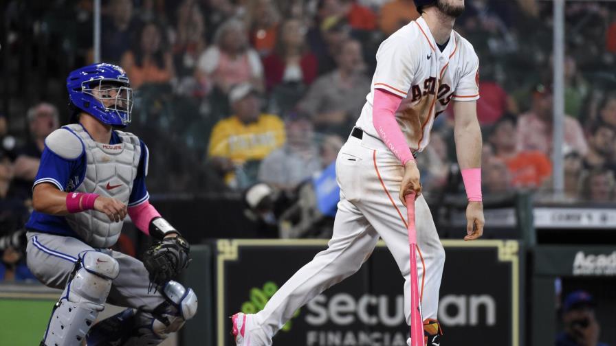 Astros toman temprana ventaja, resisten y vencen a Azulejos