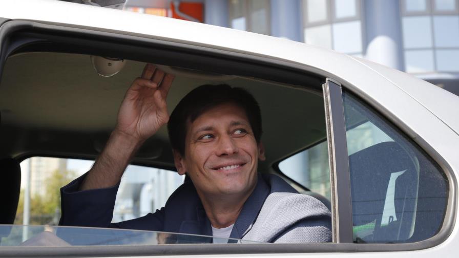 Opositor ruso se marcha a Ucrania Opositor ruso se marcha a Ucrania