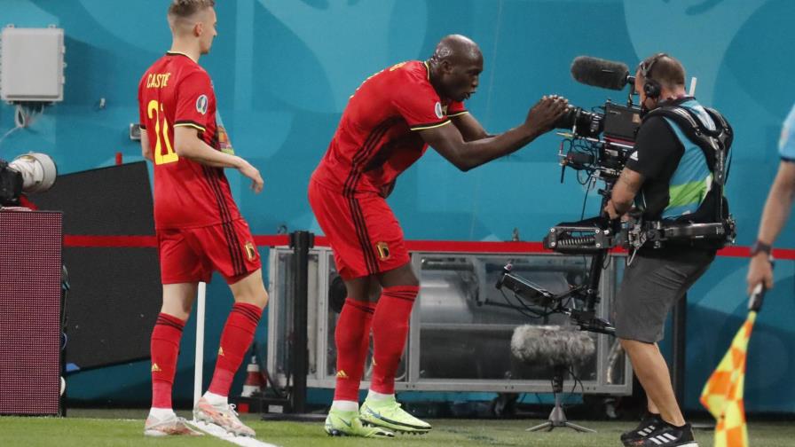 Lukaku manda mensaje a Eriksen en triunfo de Bélgica en Euro