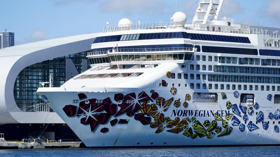 EEUU extiende las medidas sanitarias de cruceros hasta enero EEUU extiende las medidas sanitarias de cruceros hasta enero