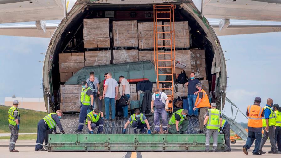 EEUU roza los 96.000 muertos y llega a 1,6 millones de casos de COVID-19