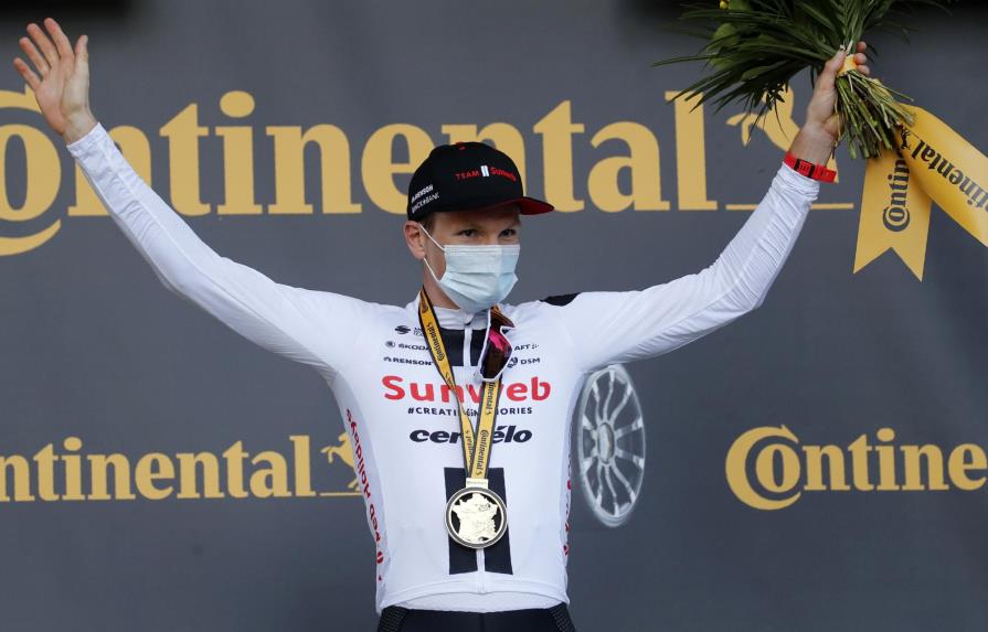 Andersen gana 1ra etapa del Tour, Roglic sigue líder