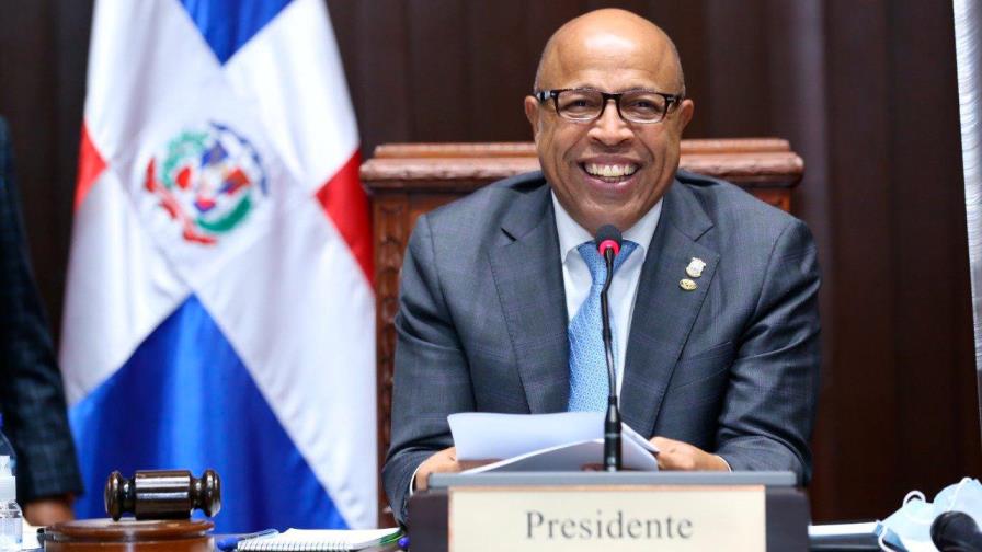 Tras impasse, diputados aprueban en primera lectura proyecto para reestructurar presupuesto de 2021 Tras impasse, diputados aprueban en primera lectura proyecto para reestructurar presupuesto de 2021