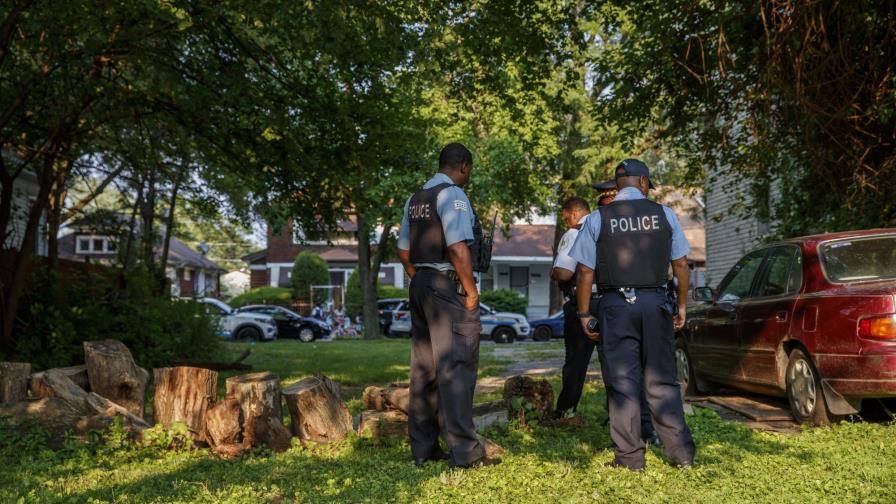 Chicago: Balean a dos policías que dispersaban multitud