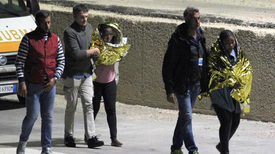 Al menos 13 muertos en un naufragio migrante cerca de Italia