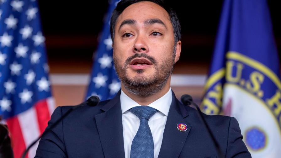 Congresistas de EE.UU. buscan honrar con un día a las enfermeras hispanas Congresistas de EE.UU. buscan honrar con un día a las enfermeras hispanas