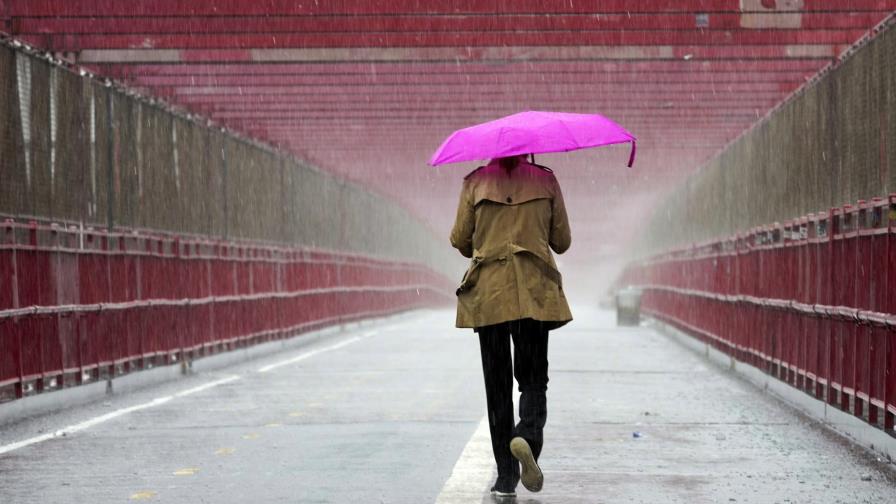 Tormenta azota el noreste de EEUU con aguaceros y vientos Tormenta azota el noreste de EEUU con aguaceros y vientos