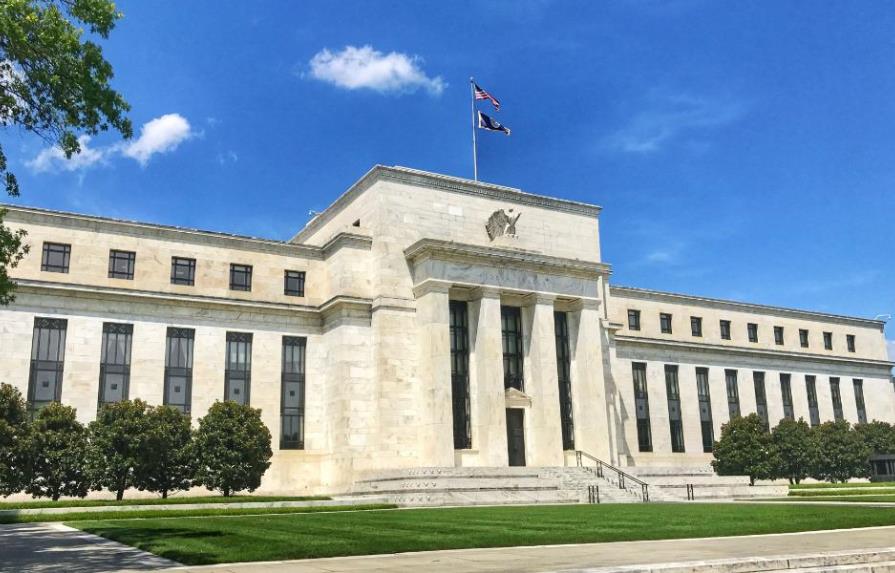 La Fed será paciente en el apoyo monetario por daño en el mercado laboral