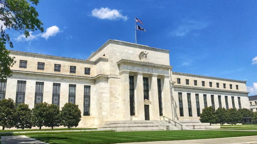 La Fed será paciente en el apoyo monetario por daño en el mercado laboral