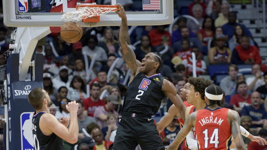 Leonard anota 39, Clippers remontan para vencer a Pelicans