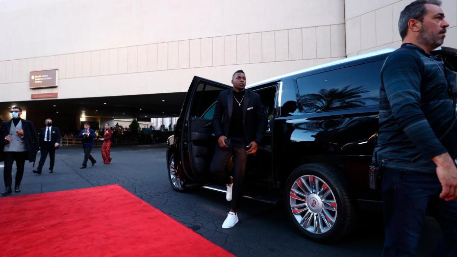 ¡MVP en los Grammy! Soler presentó premio